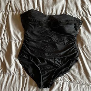 XL strapless ruffle and rouched swimsuit